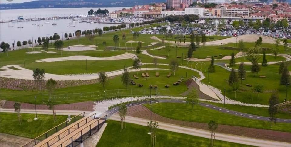 Koper Center Apartment Near-Beach-Free-Garage-Parking Εξωτερικό φωτογραφία